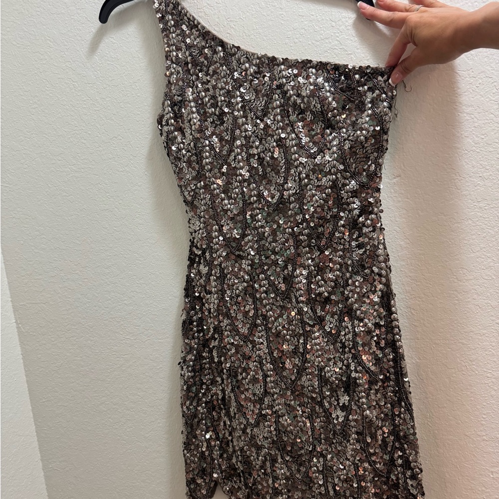 Scala One-Shoulder Sequin Dress in Silver and Black